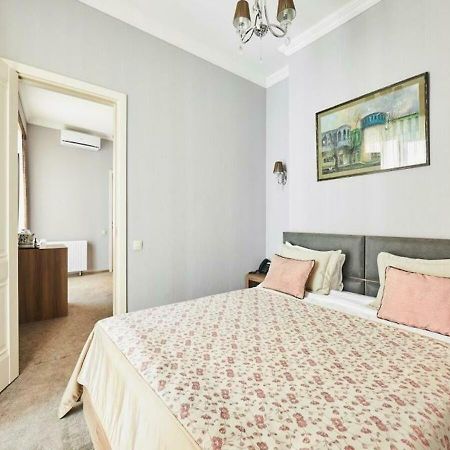 Hotel Pushkin Tbilisi Buitenkant foto