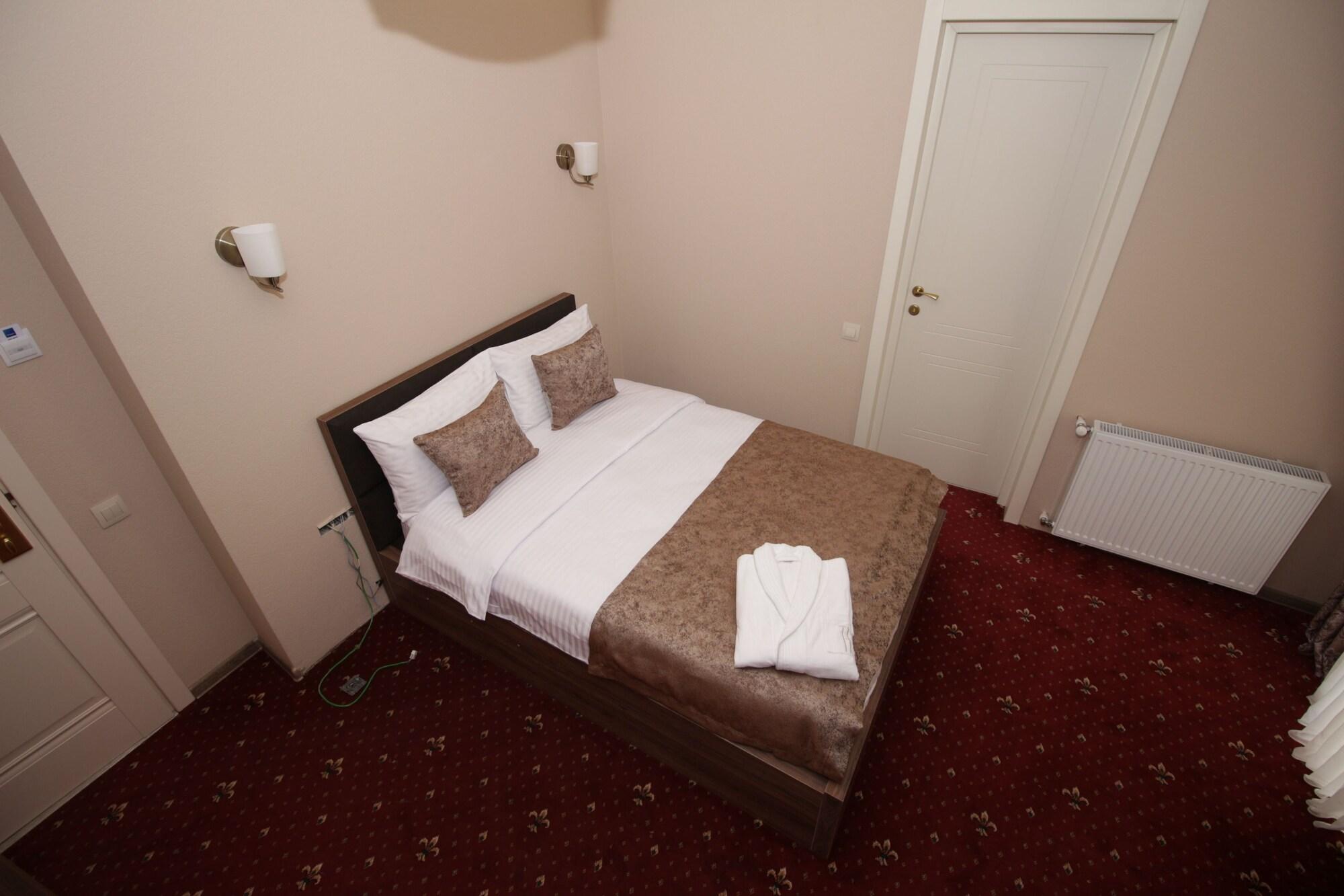 Hotel Pushkin Tbilisi Buitenkant foto