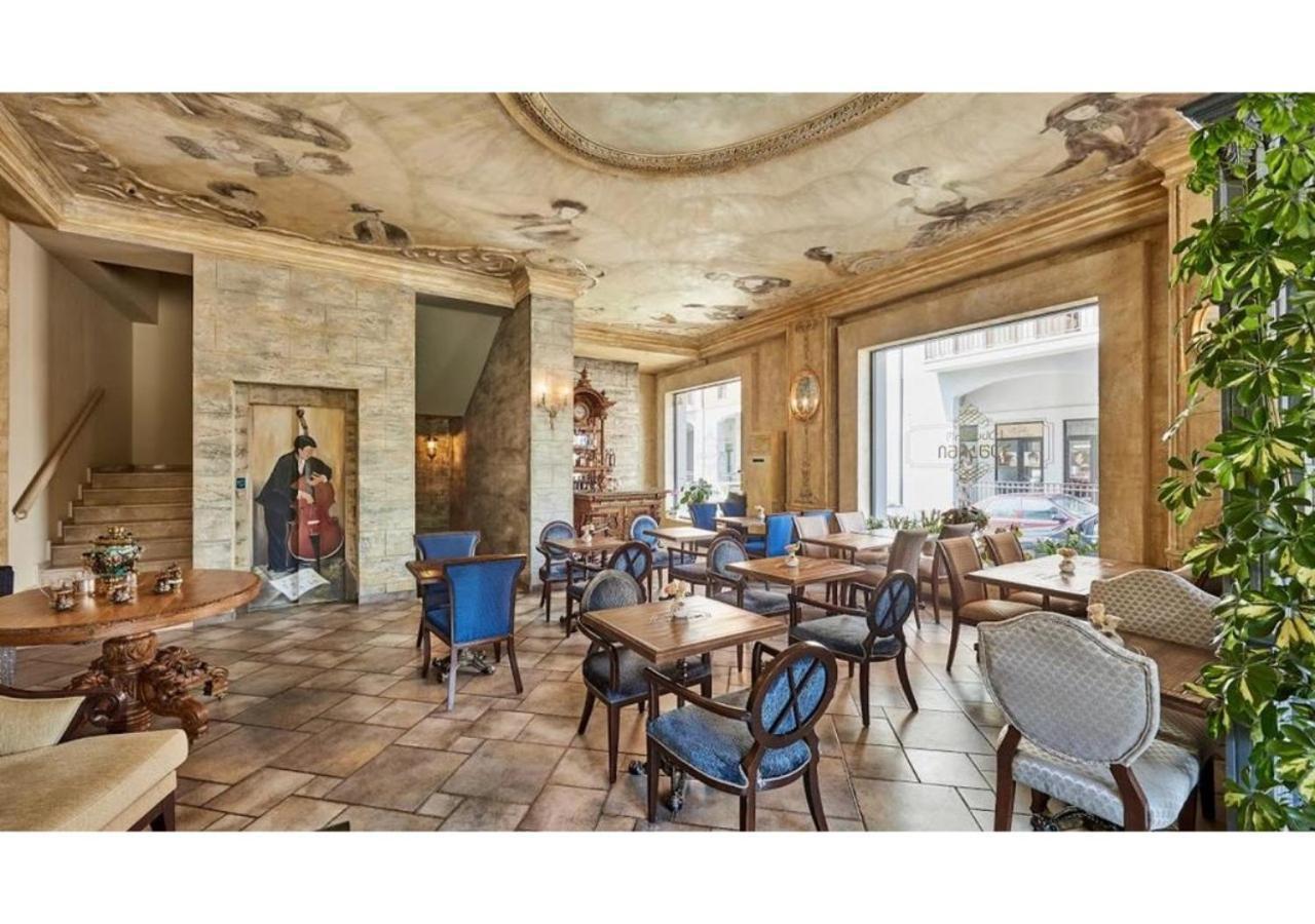 Hotel Pushkin Tbilisi Buitenkant foto